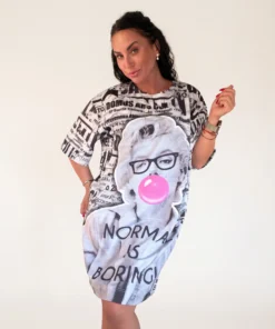 Жіноча велюрова туніка «Normal Is Boring», вигляд спереду